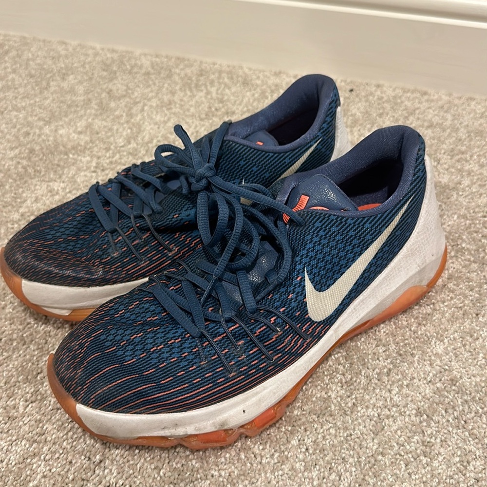 Nike KD basketball shoes size 7.